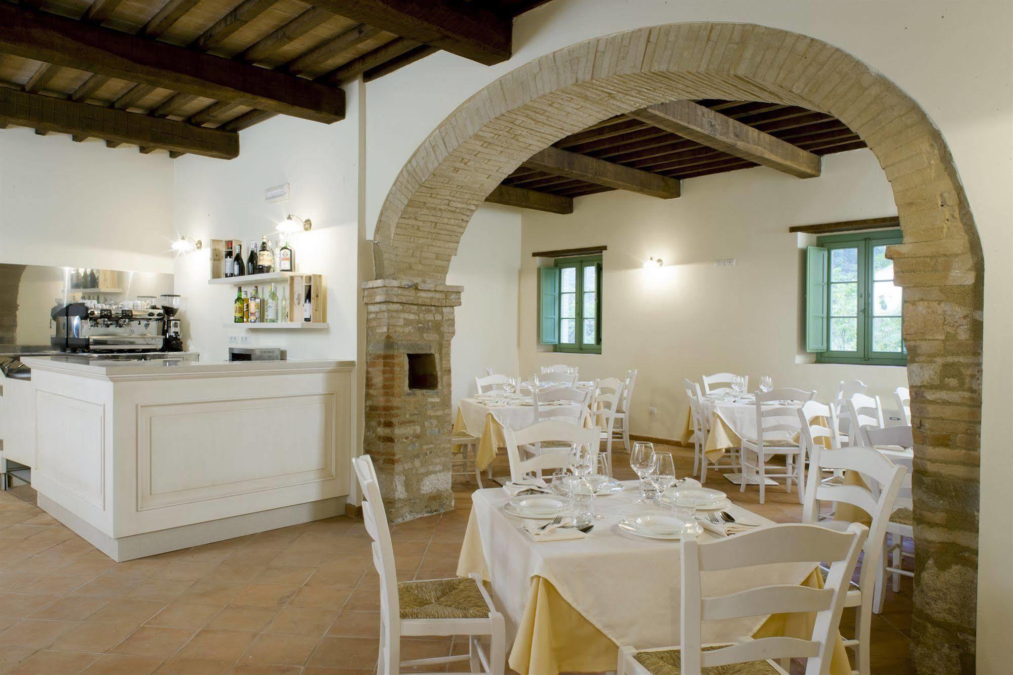 Borgo Di Gallano Valtopina Exterior foto